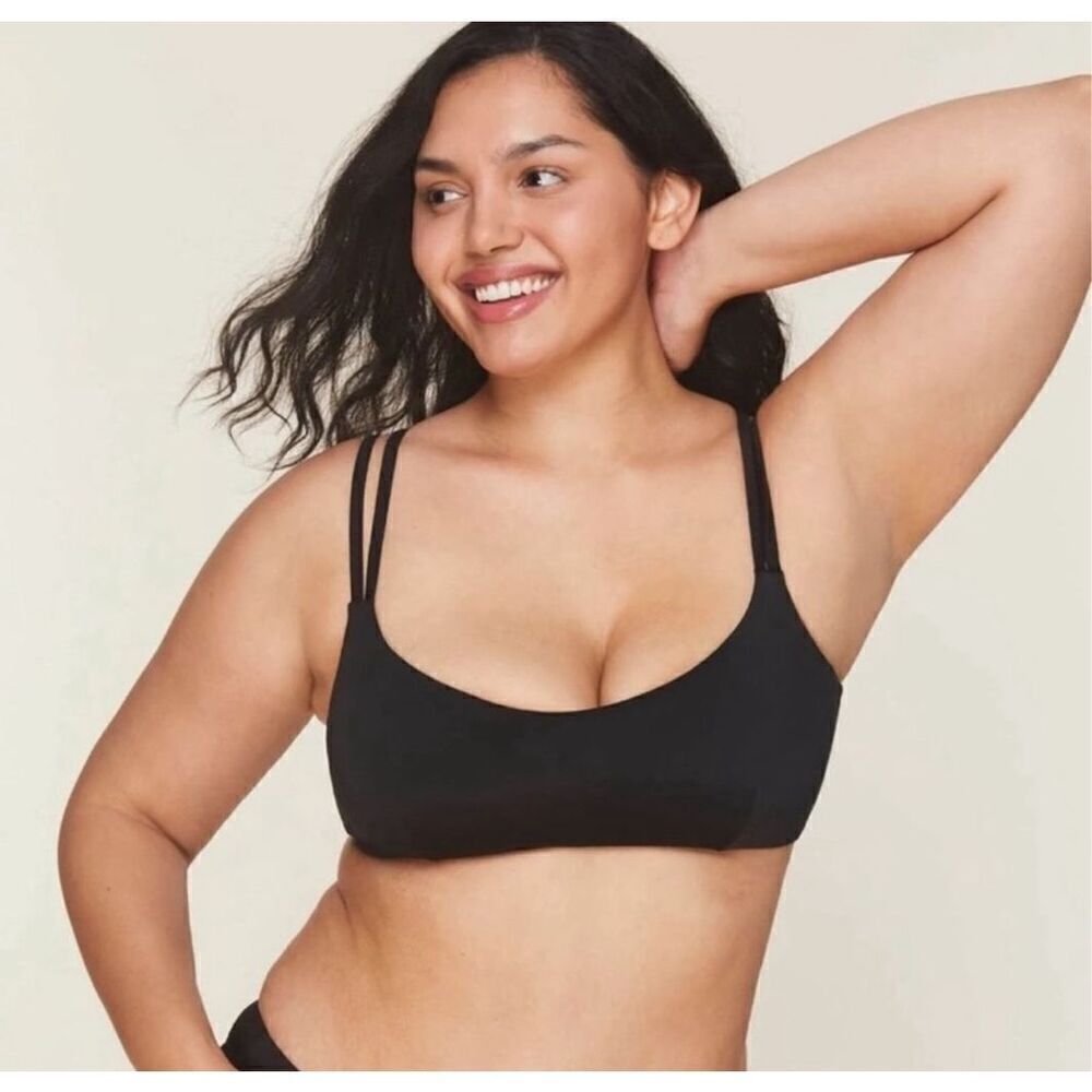Andie Swim The Rockaway Bikini Top in Black NWT Size Small